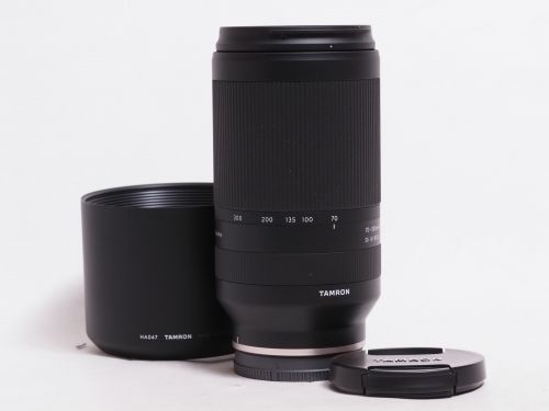 70-300mm F4.5-6.3 DiIII RXD ソニーE用 【中古】(L:057)