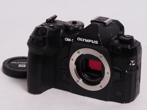 OM-1 ボディ 【中古】(B:684)