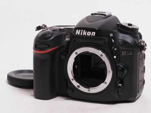 D7100 ボディ 【中古】(B:573)