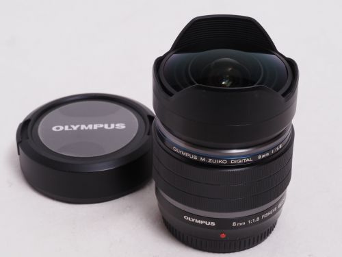 M.ZUIKO DIGITAL 8mm F1.8 PRO 【中古】(L:500)