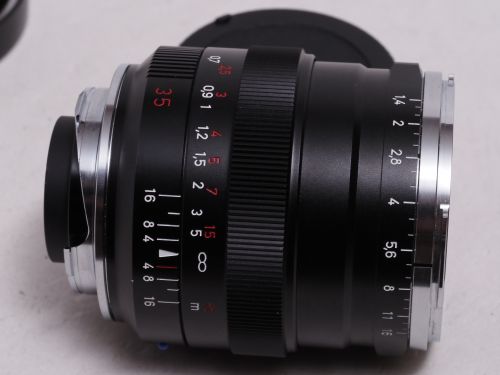 荻窪カメラのさくらや / カールツアイス Distagon T* 35mm F1.4 ZM 