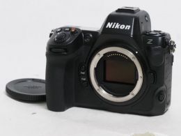 キヤノン Z8 ボディ 【中古】(B:780)