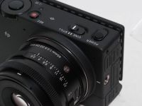 シグマ fp + C 45mm F/2.8 DG DNキット 【展示品処分 】