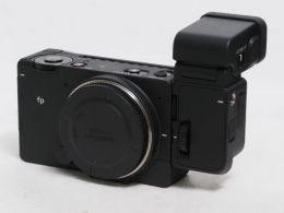 シグマ fp L + VIEWFINDER EVF-11Kit 【展示品処分】