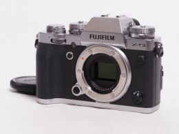 フジフイルム X-T3 ボディ 【中古】(B:957)