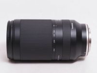 タムロン 70-300mm F4.5-6.3 DiIII RXD ソニーE用 【中古】(L:057)