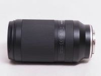 タムロン 70-300mm F4.5-6.3 DiIII RXD ソニーE用 【中古】(L:057)
