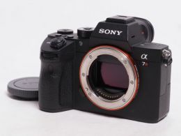 ソニー α7RIII (ILCE-7RM3) ボディ 【中古】(B:239)