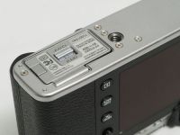 フジフイルム X-E3 ボディ シルバー 【中古】(B:963)