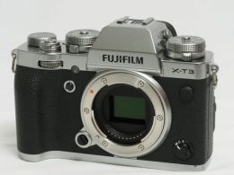 フジフイルム X-T3 ボディ シルバー 【中古】(B:757)