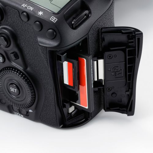 荻窪カメラのさくらや / キヤノン EOS 5D MarkIV ボディ[ガイドBOOK付