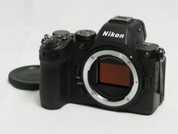 ニコン Z5 II ボディ 【中古】(B:948)