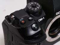 オリンパス OM-1 ボディ 【中古】(B:792)