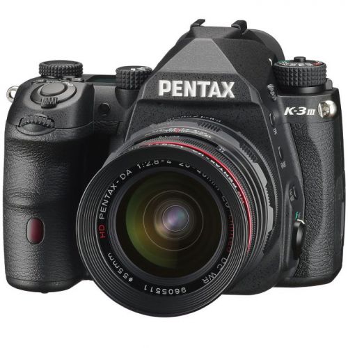ペンタックス PENTAX Q ブラック 3レンズセット ストラップ付き ペンタックス PENTAX Q ブラック 3レンズセット ストラップ付き