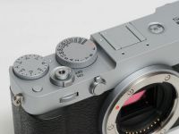 フジフイルム X-E5 ボディシルバー  【中古】(B:842)
