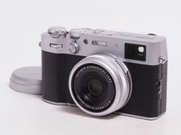 フジフイルム X100 VI  シルバー【中古】(B:702)
