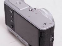 フジフイルム X100 VI  シルバー【中古】(B:702)