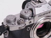 フジフイルム X-T4 ボディ シルバー 【中古】(B:181)