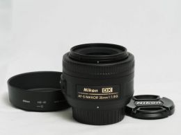 ニコン AF-S DX 35mm F1.8G 【中古】(L:770)