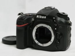 ニコン D7200 ボディ 【B:225】