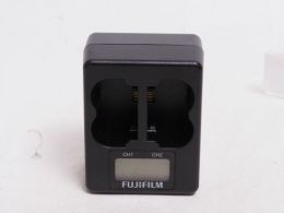 フジフイルム BC-W235 【中古】(B:681)
