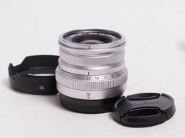 フジフイルム XF 16mmF2.8R WR シルバー 【中古】(L:741)