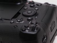 キヤノン EOS R1 ボディ 【中古】(B:732)