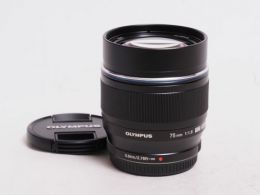 オリンパス M.ZUIKO D 75mm F1.8 ブラック 【中古】(L:425)