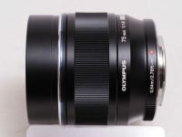 オリンパス M.ZUIKO D 75mm F1.8 ブラック 【中古】(L:425)