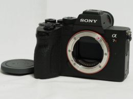 ソニー α7R IV ILCE-7RM4 ボディ 【中古】(B:994)