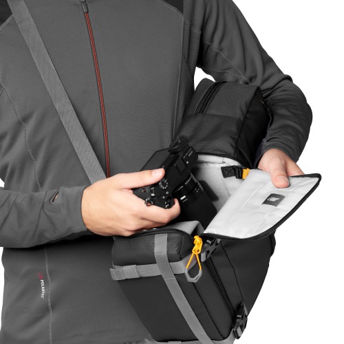 荻窪カメラのさくらや / Lowepro スリングショット SL250AW III
