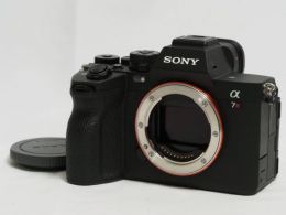 ソニー  α7RIV ILCE-7RM5 ボディ 【中古】(B:950)