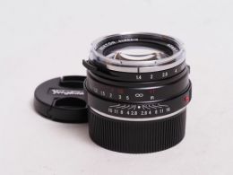 フォクトレンダー NOKTON Classic 40/1.4 VM MC 【中古】(L:054)