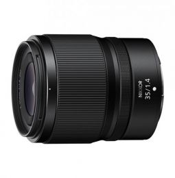 ニコン　NIKKOR Z 35mm f/1.4