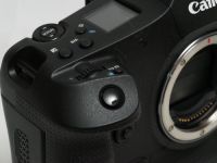 キヤノン EOS R1 ボディ 【中古】(B:701)
