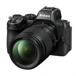 ニコン Z5II 24-200 レンズキット [4/25発売]「在庫ございます！」★キャンペーン★