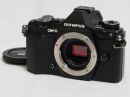 オリンパス OM-D E-M5 MarkII ボディ 【中古】(B:710)