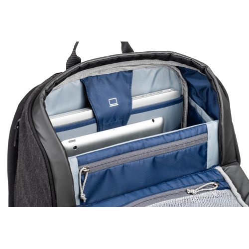 荻窪カメラのさくらや / think TANK Photo スピードトップ 30 バック