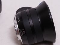 カールツァイス Touit 2.8/12 フジX用【中古】(L:498)