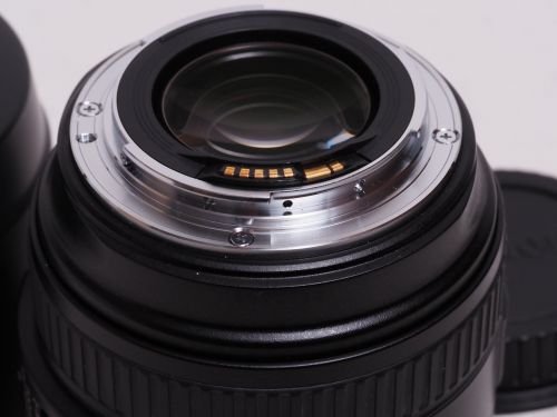 荻窪カメラのさくらや / キヤノン EF70-300mm F4.5-5.6 DO IS USM  