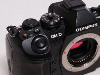 オリンパス OM-D E-M1 MarkII 【中古】(B:831)