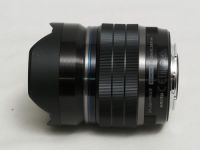 オリンパス M.Z D ED 8mm F1.8 Fisheye PRO 【中古】(L:523)