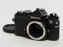ニコン FE ブラック ボディ 【中古】（B:712)