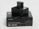 フジフイルム BC-W235 + NP-W235 【中古】(B:436)