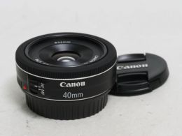 キヤノン EF 40mm F2.8 STM 【中古】(L:372)
