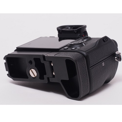 SONY - α7/α9用グリップ+ブラケット　UNX-9130 UNX-9131 荻窪カメラのさくらや / ユーエヌ SONY α7/α9専用ブラケット UNX