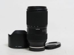 タムロン 50-300/4.5-6.3 Di III VXD ソニーE用 【中古】(L:647)
