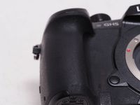 パナソニック DC-GH5 ボディ 【中古】(B:375)