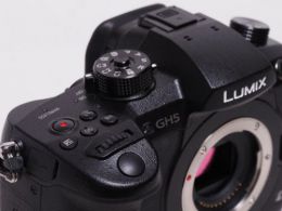 荻窪カメラのさくらや / パナソニック DC-GH5 ボディ 【中古】(B:479)