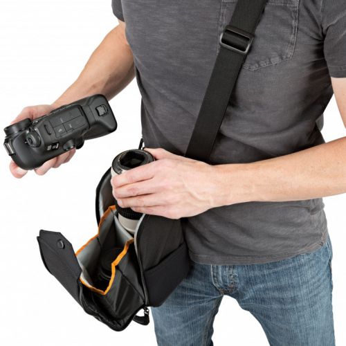 ロープロ(Lowepro) レンズケース プロタクティック レンズエクスチェンジ 81Kf0NpIjZL._AC_SY200_QL15_.jpg